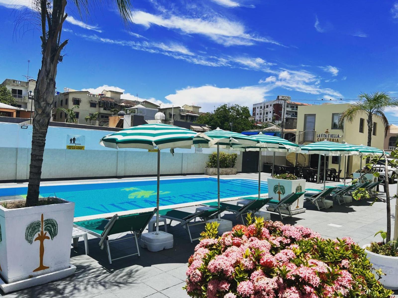 Aparthotel LA VlTA E' BELLA Los Mameyes  Exterior foto